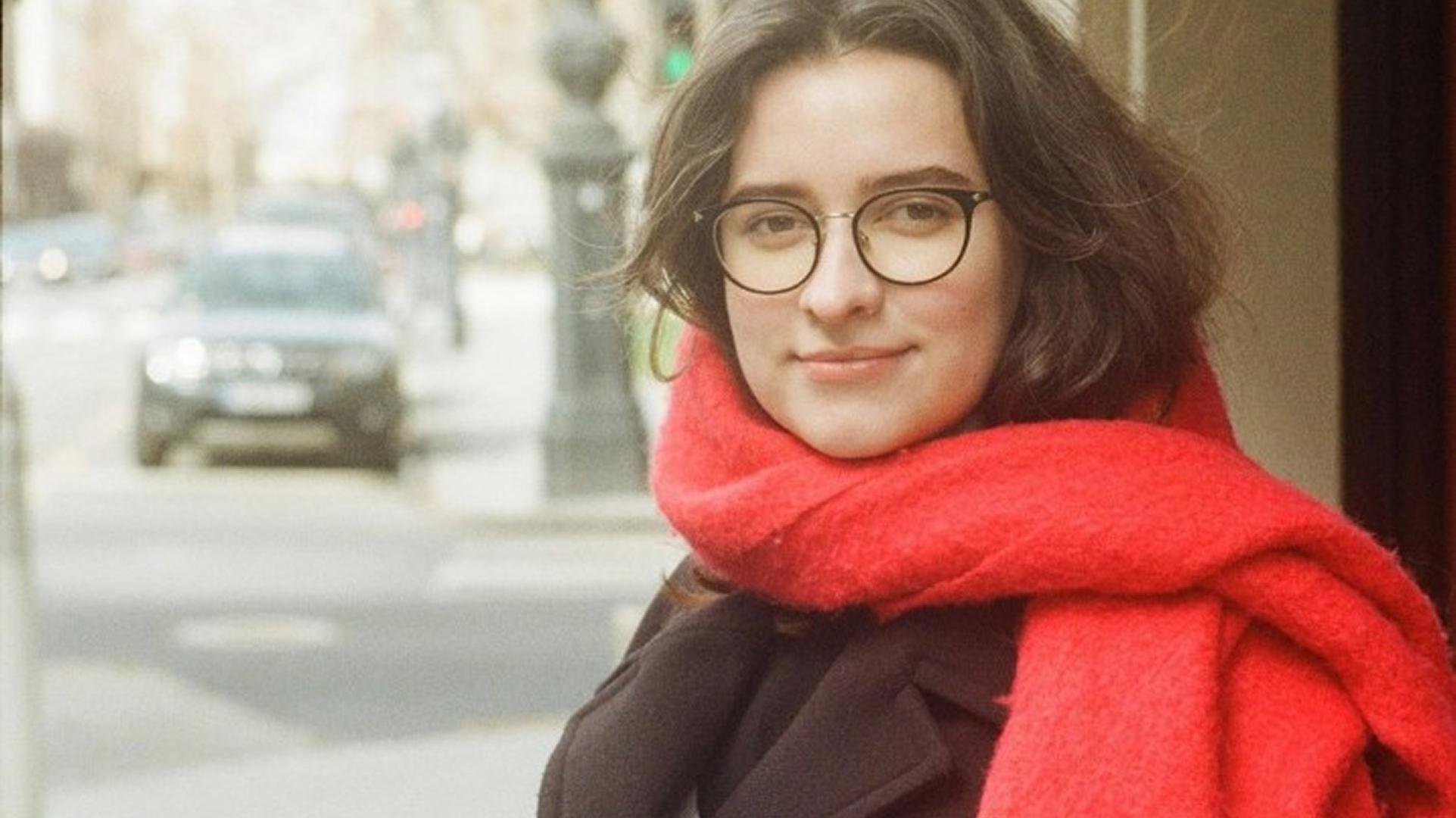  Müjde Özkan